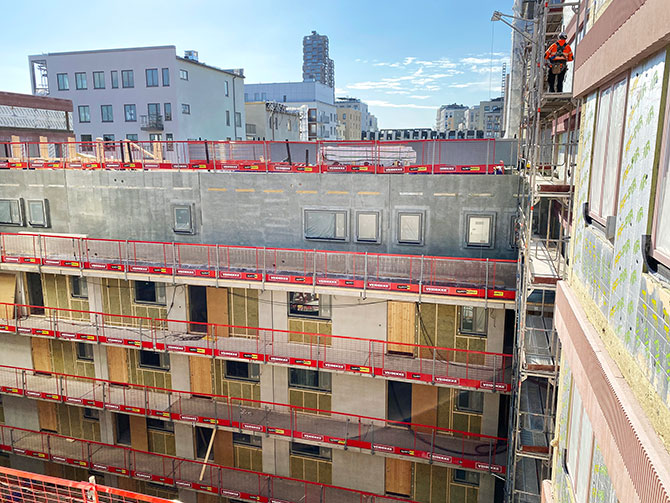 Temporärt fallskydd på byggprojekt - Veidekke Stockholm