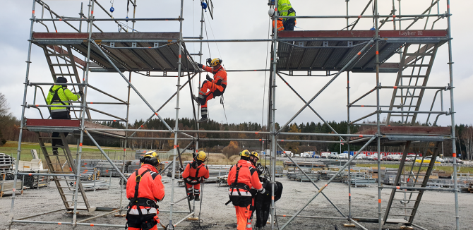 Veidekke tränar räddning
